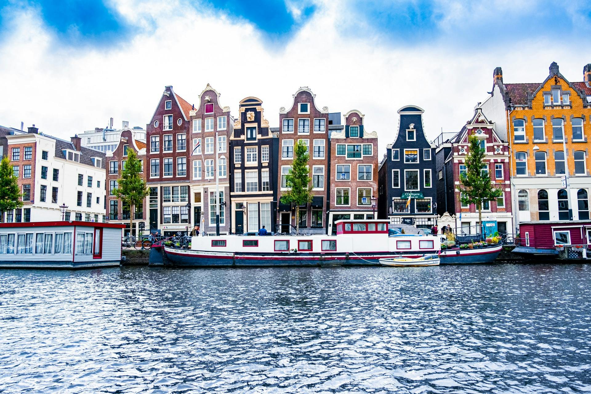 Luxury houseboat in Amsterdam center